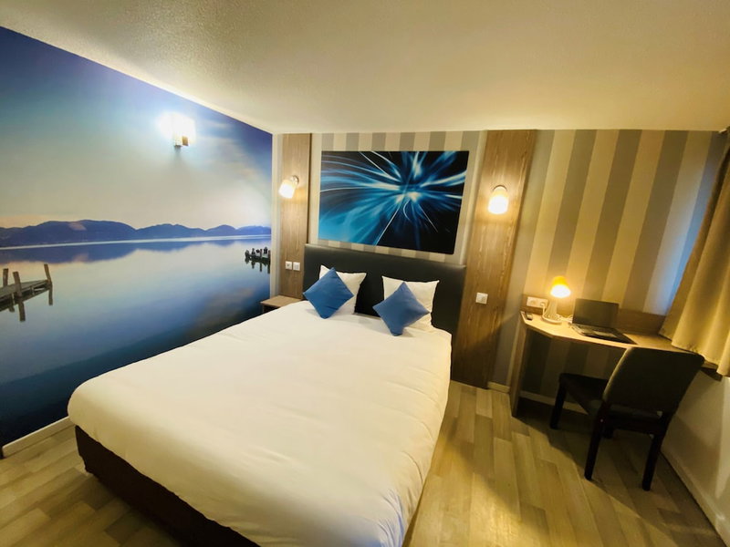 Hotel RBX - Roubaix Centre, Roubaix, France