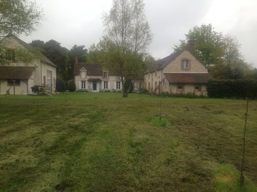 Hotel · Domaine De La Gaucherie, Langon