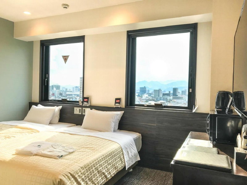 HOTEL LiVEMAX Hiroshima Funairimachi Riverside, Hiroshima, Japan