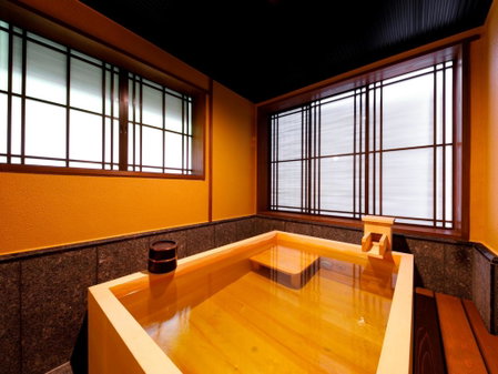 Kanazawa Yuwaku Onsen Kokarian, Kanazawa, Japan