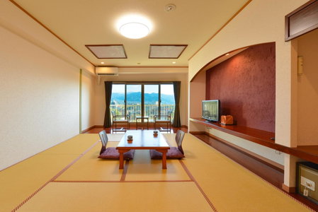 Ooedo Onsen Monogatari Hotel Shinko, Fuefuki, Japan