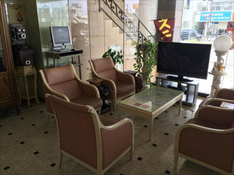 Sunrise Hotel Okinawa-どこか懐かしいレトロ宿軽朝食付, Okinawa City, Japan