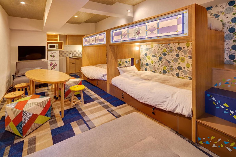 Hotel Sanrriott Kitahama, Osaka, Japan