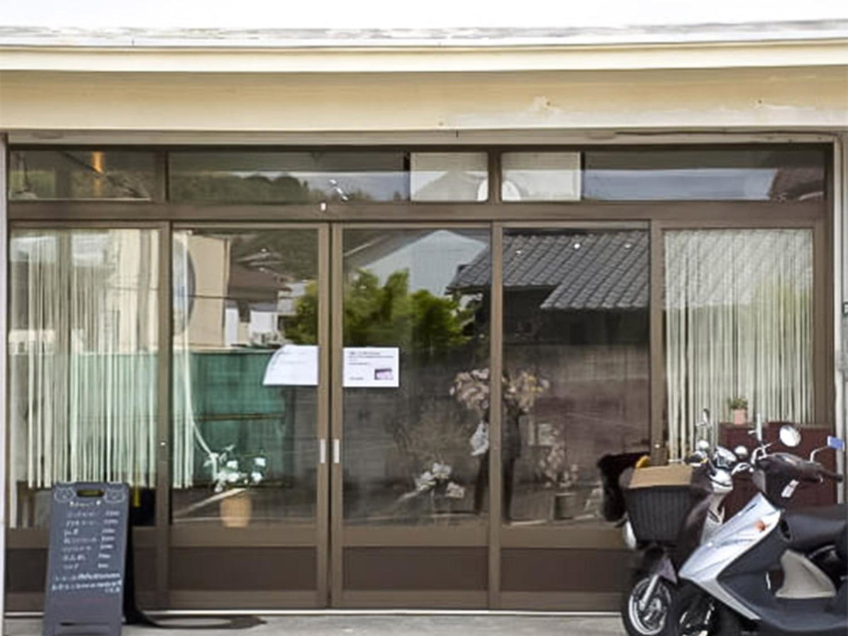 Hotel · Guest Cafe Kuchikumano, Kamitondacho