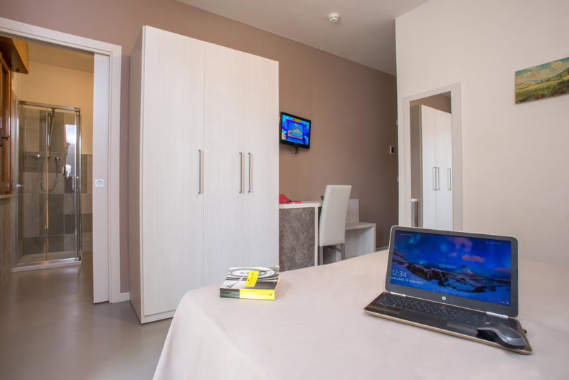 Hotel Maioli B&B, Misano Adriatico, Italy