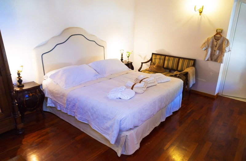 Palazzo Sismonda, Corneliano d'Alba, Italy