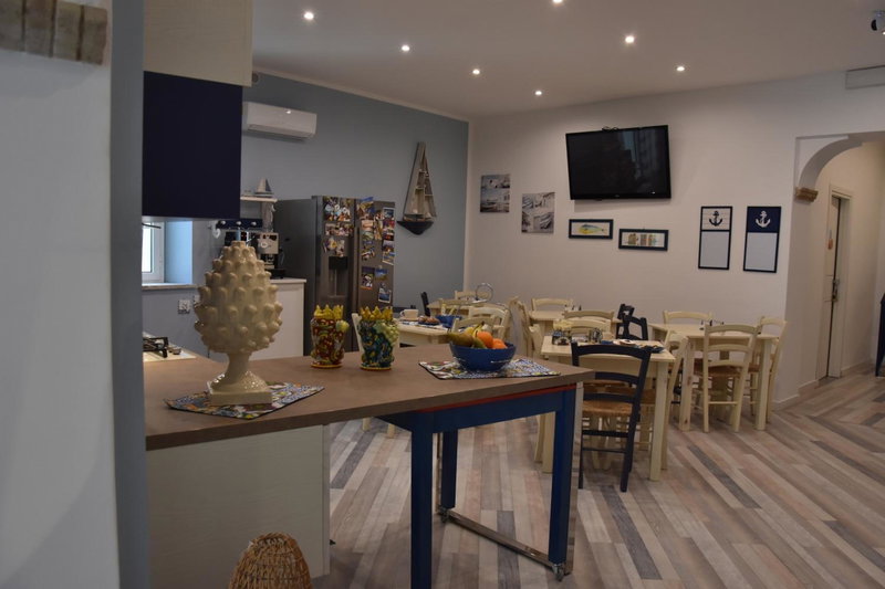 B&B Marina Blu, Giardini Naxos, Italy