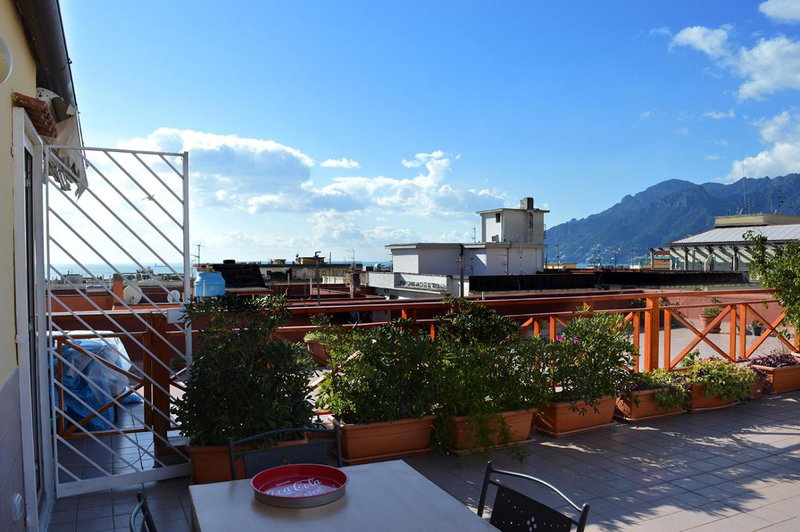 Seawall Holiday Home, Salerno, Italy