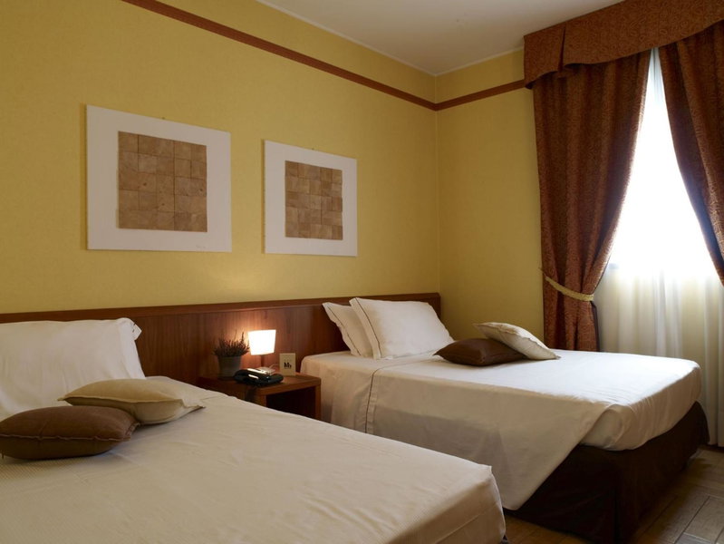 Hotel Montini Linate Airport, Peschiera Borromeo, Italy