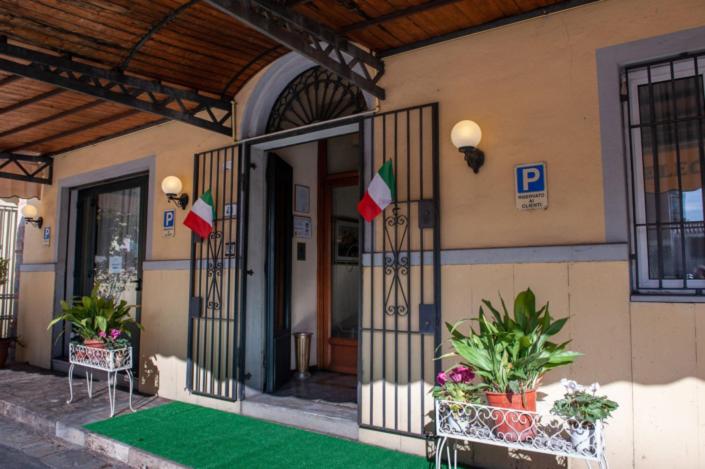 Hotel Melecchi, Lucca, Italy