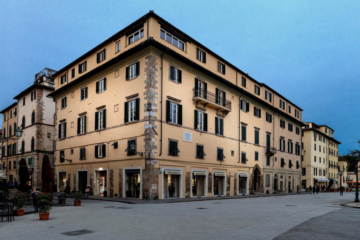 Hotel · Grand Universe La Residenza, Lucca