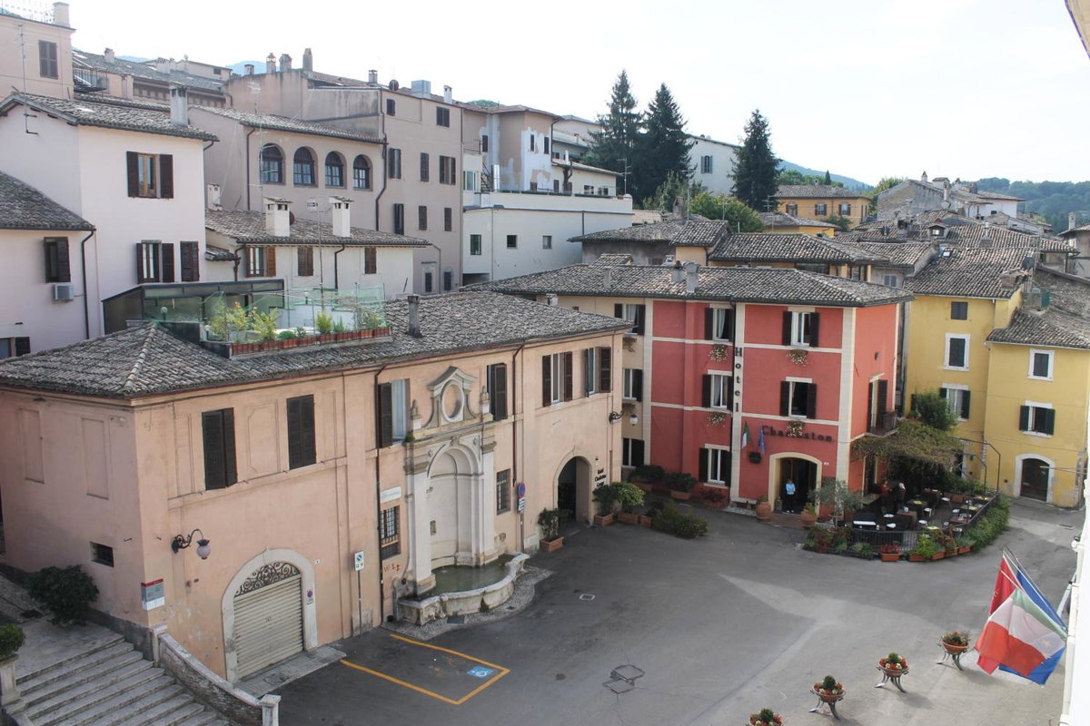 Hotel Charleston, Italy