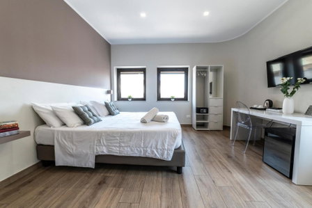 B&B Ruggero Settimo - Room & Suite, Palermo, Italy
