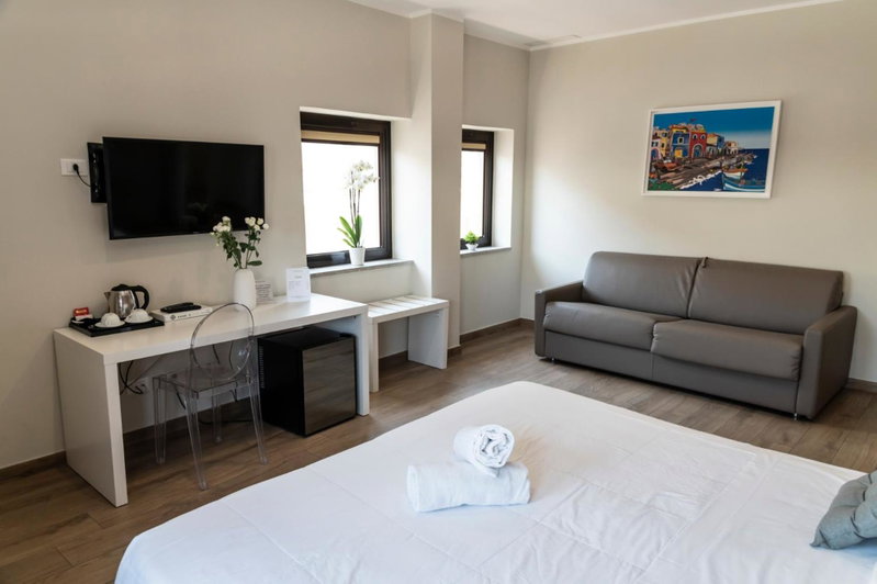 B&B Ruggero Settimo - Room & Suite, Palermo, Italy