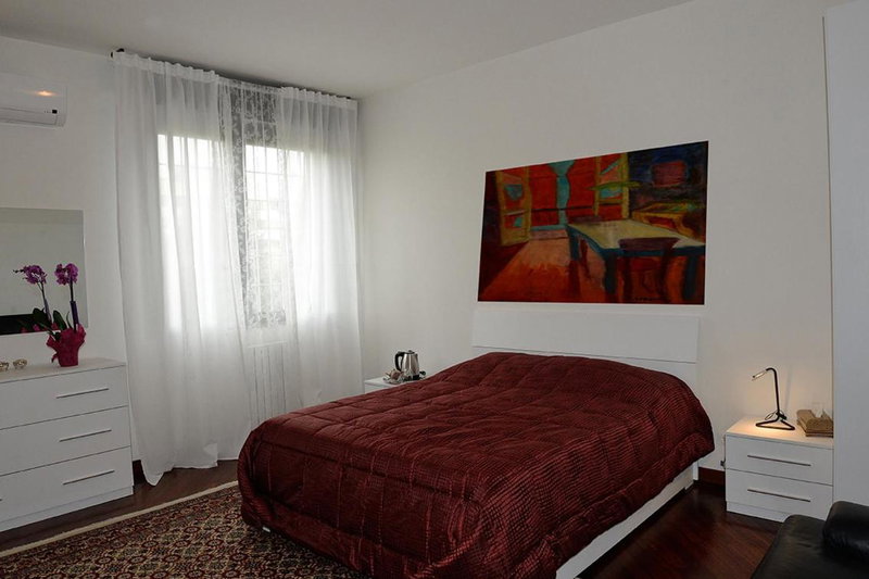 Tintoretto Inn B&B, Rome, Italy