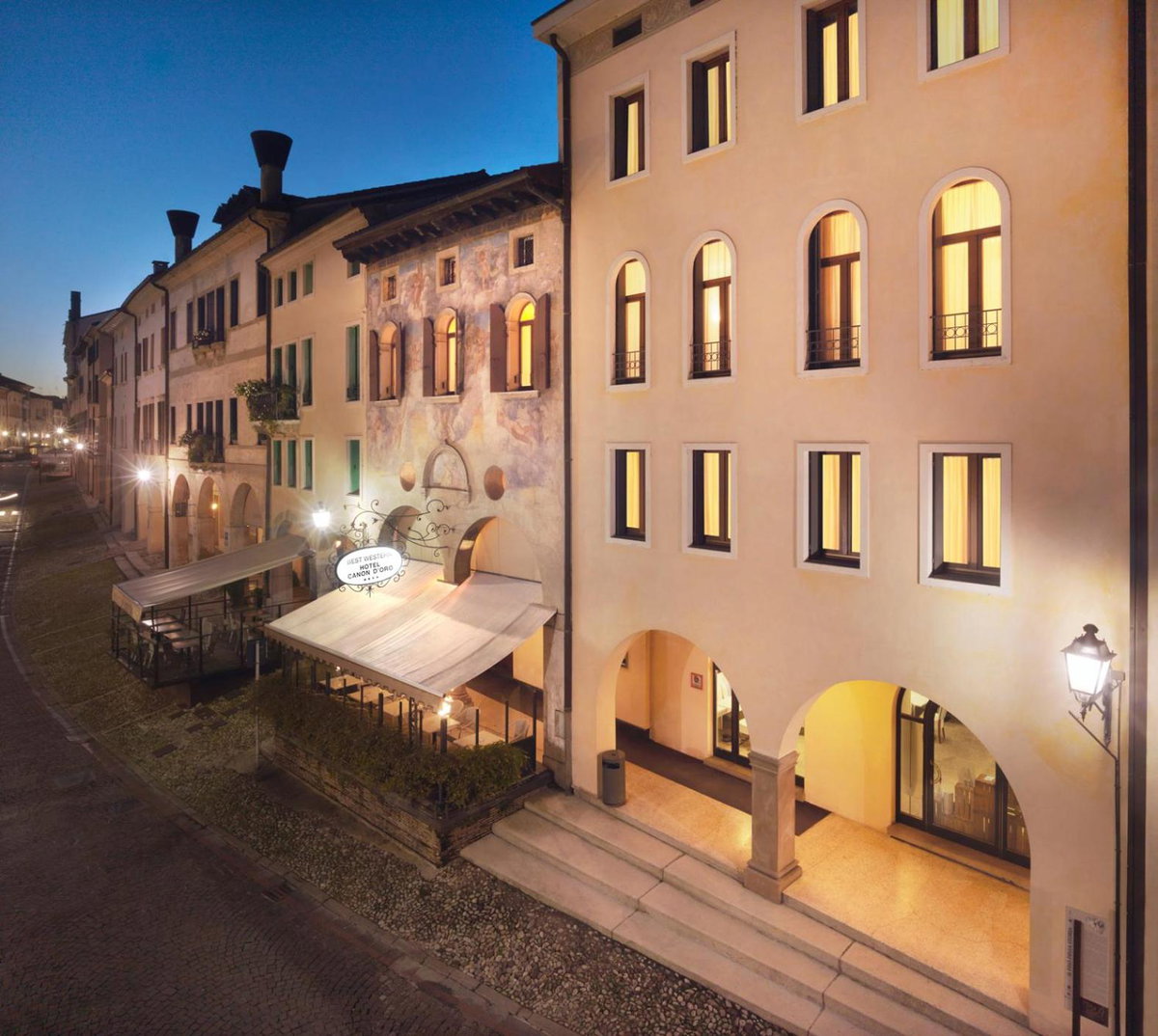 Hotel · Hotel Canon d'Oro, Conegliano