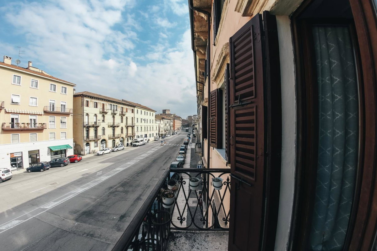 Residenza al Castello, Italy