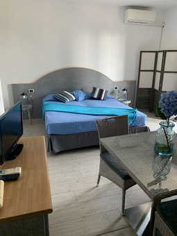 Alexandra Stay Residence, Sirmione, Italy