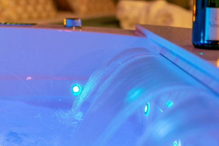 4 Star Suite SPA - Self Check-In, Bologna, Italy