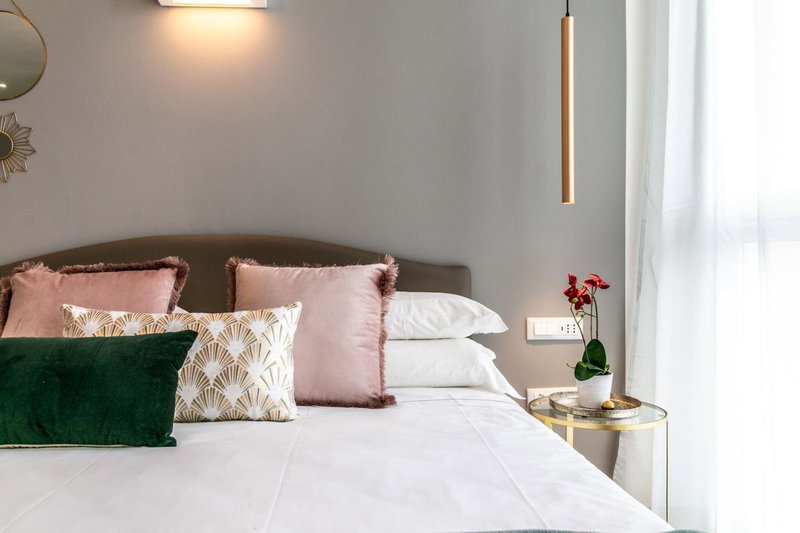 4 Star Suite SPA - Self Check-In, Bologna, Italy