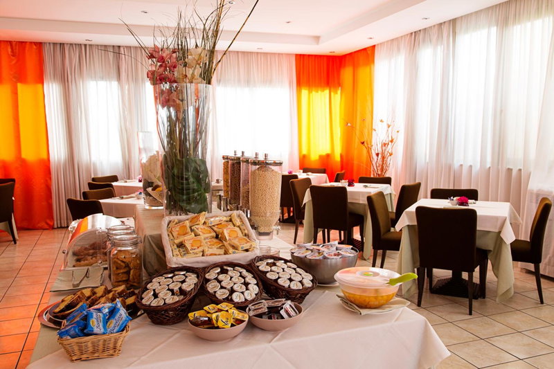 Hotel President Pomezia, Pomezia, Italy