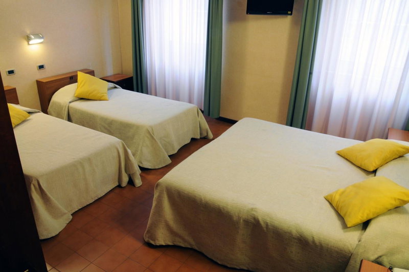 Hotel Button, Parma, Italy