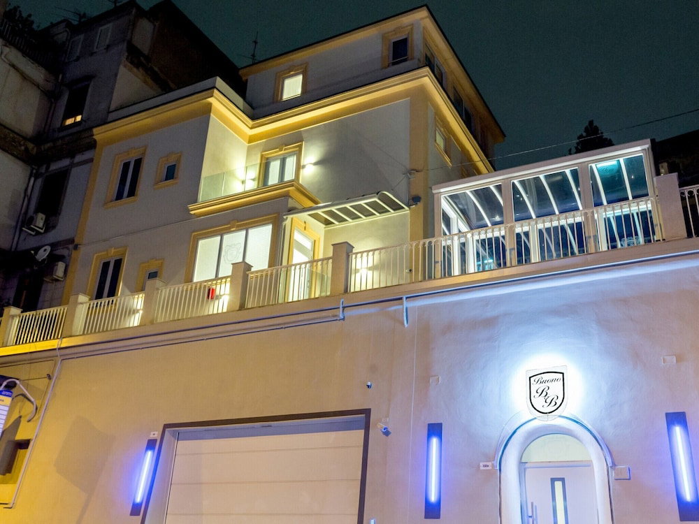 Hotel · Buono BB, Naples