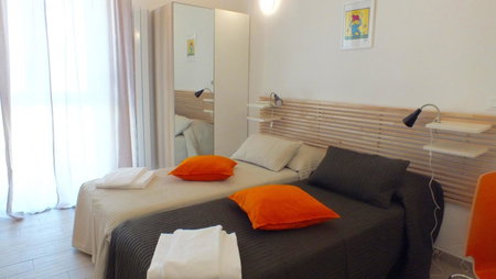 The Green Gate - Airport Guest House, Pisa, Italy