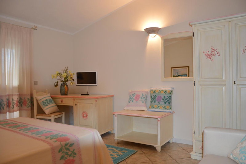 Hotel La Palma, San Teodoro, Italy