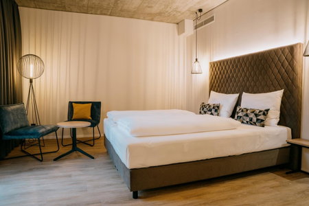 LOOM Hotel & Skybar, Eislingen, Germany