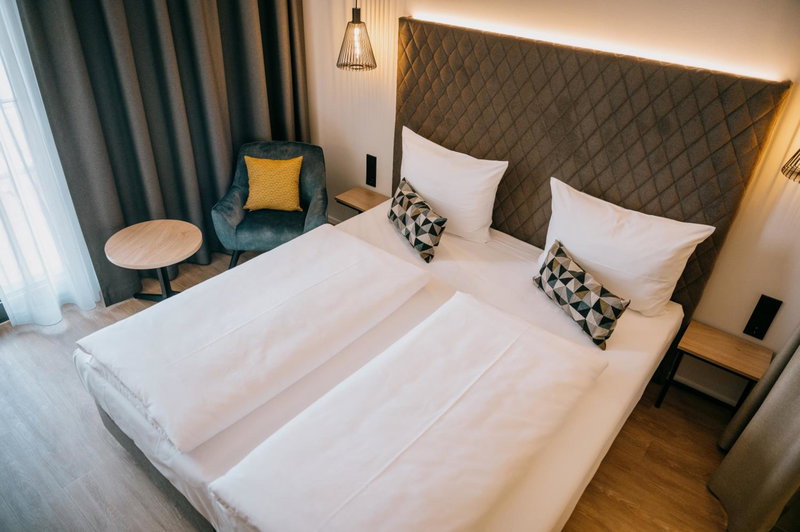 LOOM Hotel & Skybar, Eislingen, Germany