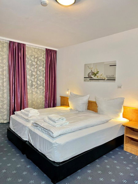 Hotel Neo Cologne Bonn Airport, Rösrath, Germany