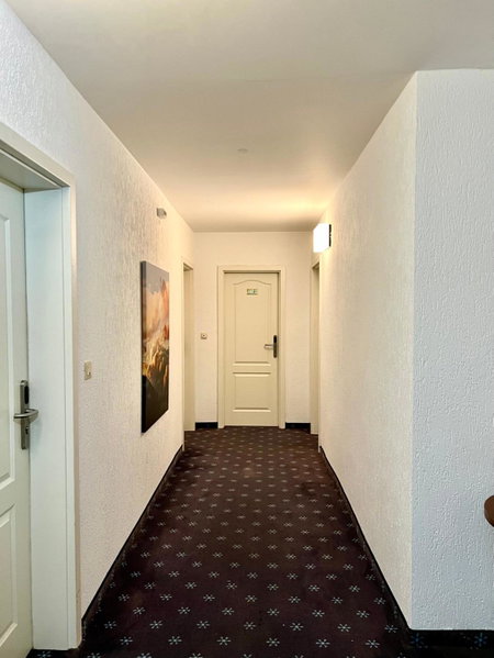 Hotel Neo Cologne Bonn Airport, Rösrath, Germany