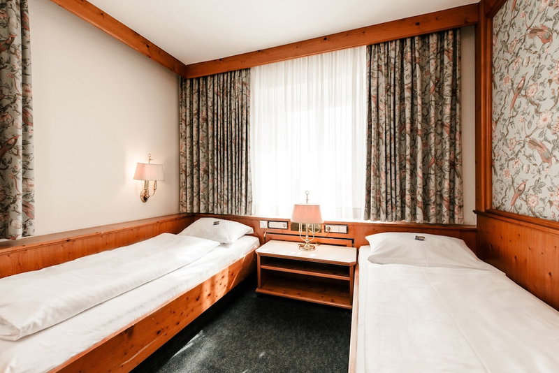 Hotel Ochsen, Merklingen, Germany