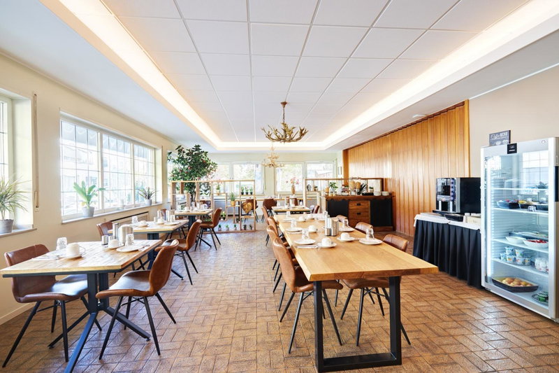 Hotel Stadt Grevenbroich mit Klimaanlage, Grevenbroich, Germany