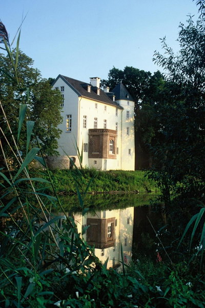 Burg Boetzelaer, Kalkar, Germany