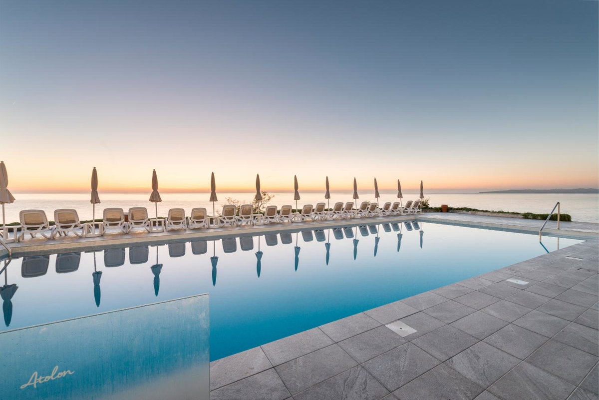 Hotel · Hotel Atolon & Kaafu Beach Club, Cala Bona