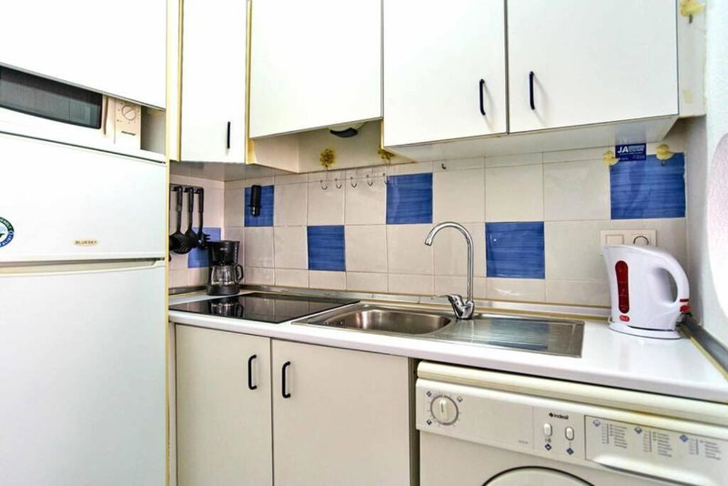 Cozy studio apartment near the beach, Torrevieja, Spain