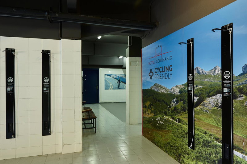 Hotel Seminario Aeropuerto Bilbao, Derio, Spain