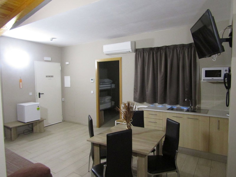 Aparthotel Giuliano, Castello d'Empuries, Spain