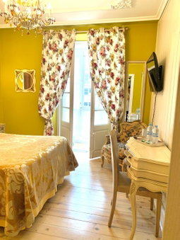 Hostal Boutique Puerta del Sol, Torrelavega, Spain