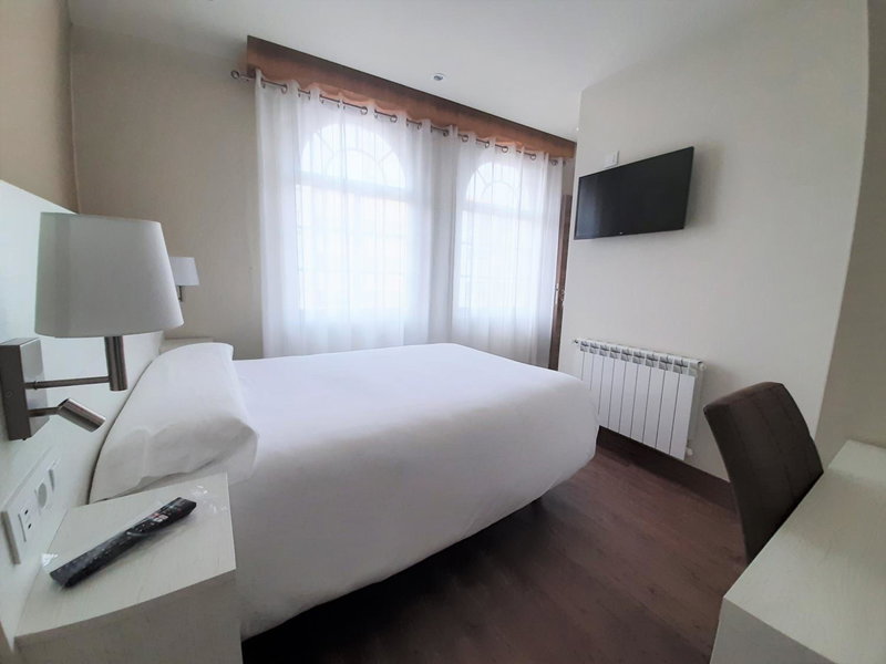 Hotel La Terraza, Miño, Spain