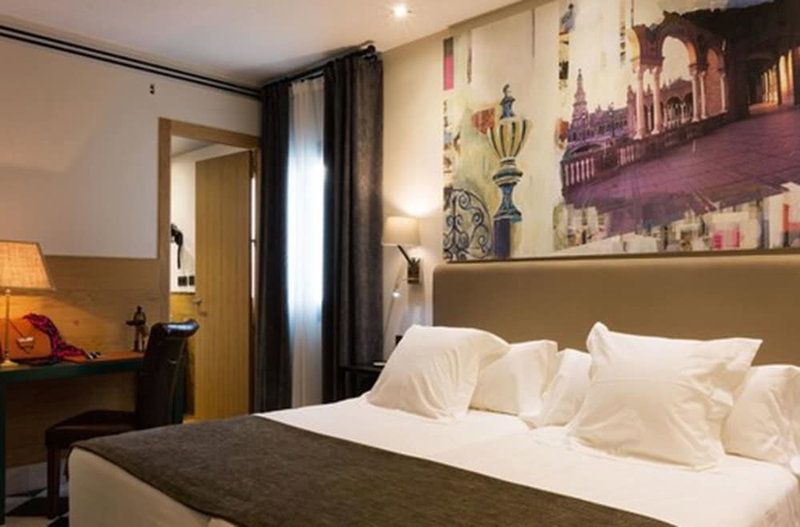 Aguilas5 SevillaSuites, Seville, Spain