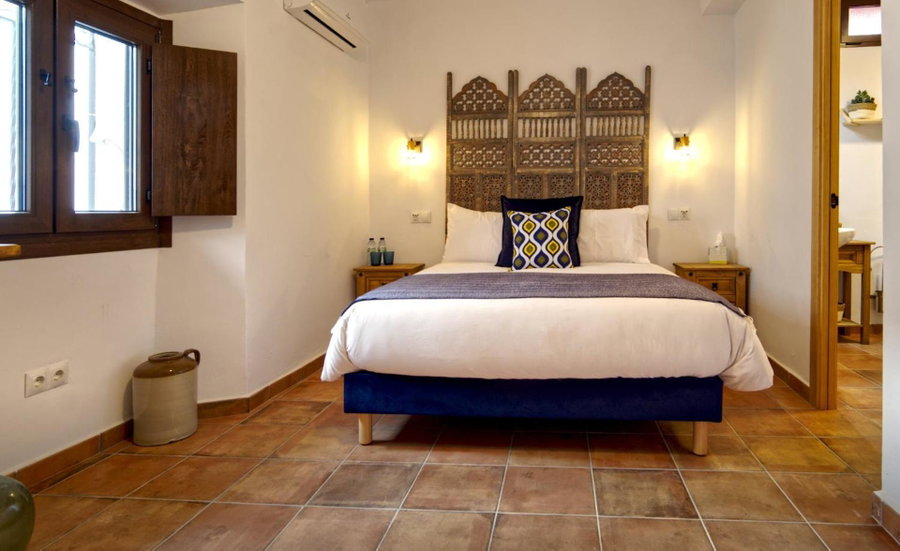 La Vieja Botica Bed & Breakfast, Canillas de Aceituno, Spain