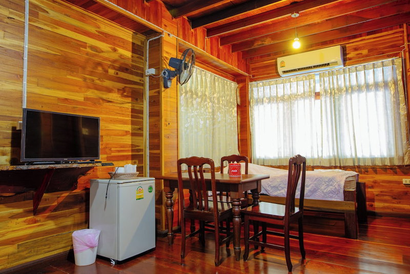 Klong Suan Plu Resort, Ayutthaya, Thailand