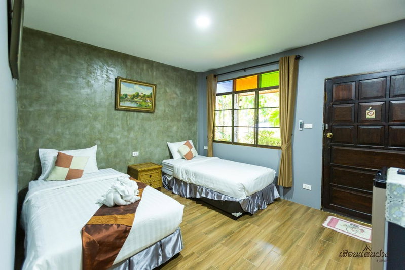 Huen San Fang hotel โรงแรมเฮือนแสนฝาง, Fang, Thailand