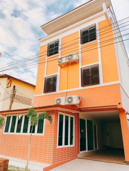 Lomluang hostel&hotel, Nan, Thailand