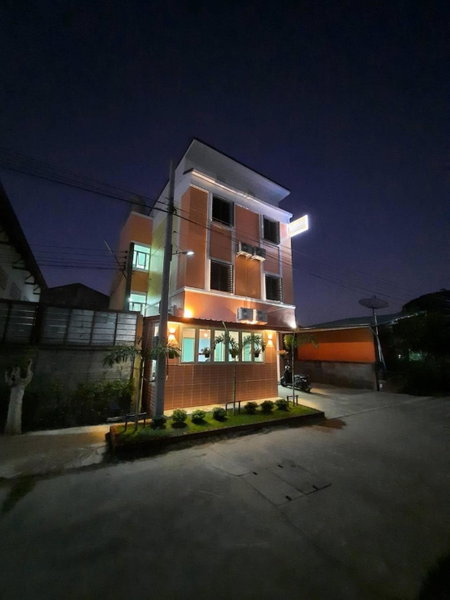 Lomluang hostel&hotel, Nan, Thailand