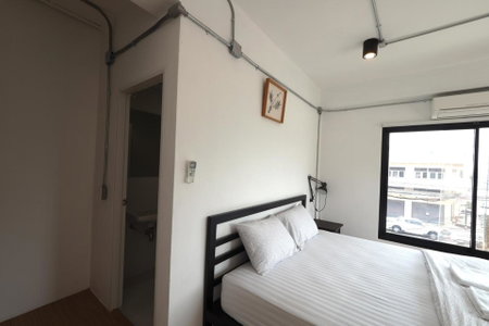 Labkoff cafe and Hostel, Kanchanaburi, Thailand