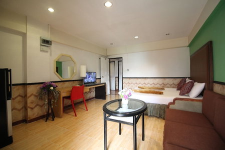 Kaya Place, Bangkok, Thailand